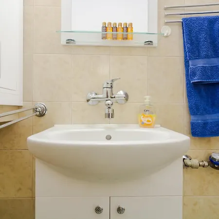 2 Bdr Sweet Apartament Sofia